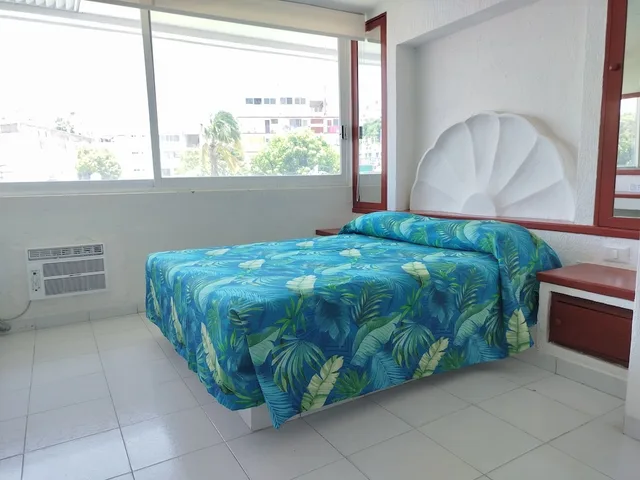 Standard, Street View, 2 Sofa، Hotel Aristos Acapulco 6/10