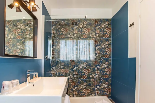 غرفة بسرير مزدوج أو سريرين منفصلين، Bloom Hotel Roma 6/7