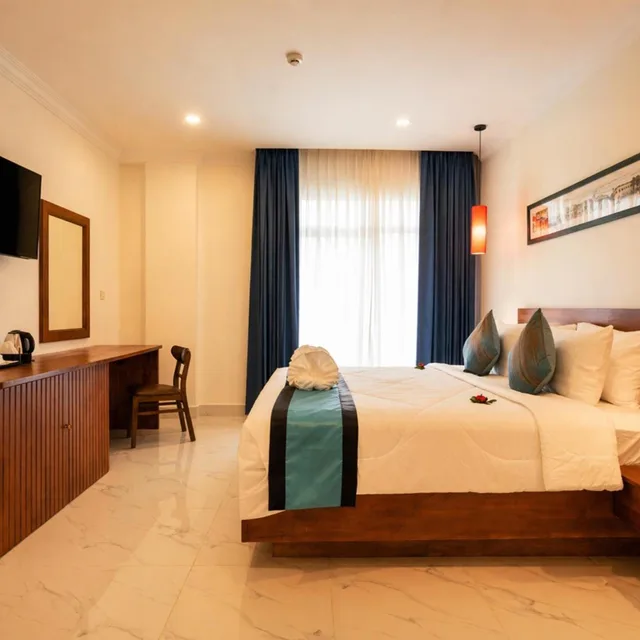 Deluxe, Double Bed, Pool View, Le Kree Downtown Hotel 9/10