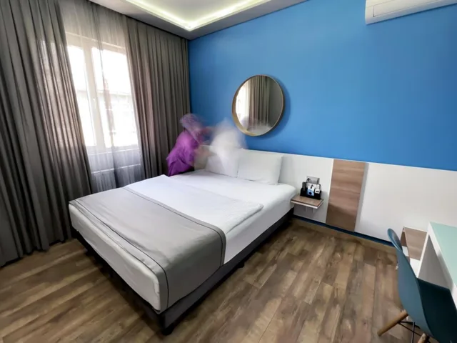 غرفة قياسية بسرير كينج، My Dora Hotel 3/9