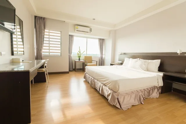 غرفة ديلوكس، Sinkiat Buri Hotel 1/4