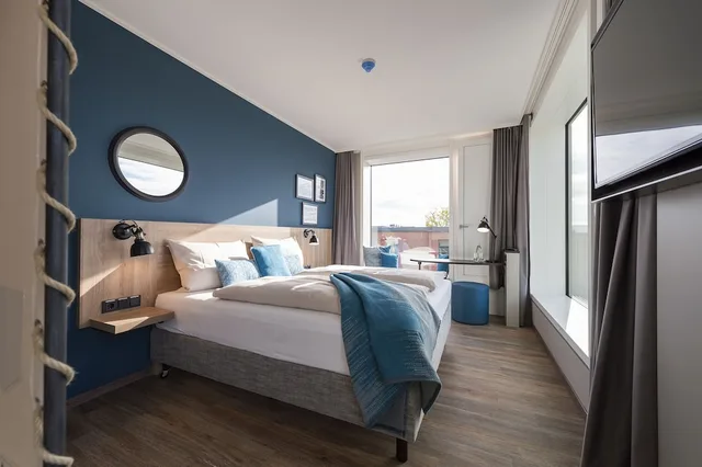 غرفة بسرير مزدوج، HARBR. hotel Konstanz 1/9