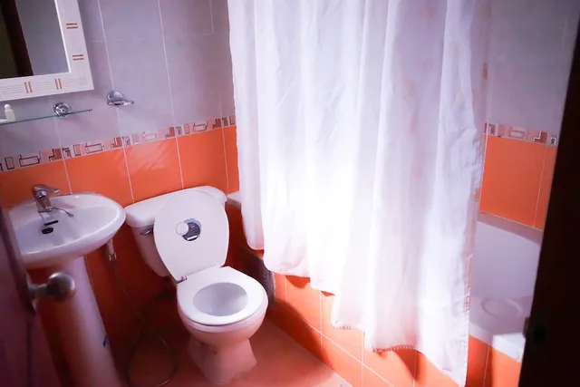 غرفة ديلوكس بسرير كينج، Kanavera Sriracha Hotel and Serviced Apartment 5/5