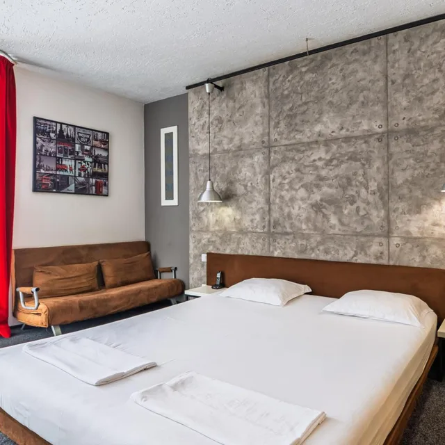 Design, Studio, King Bed، Art Hotel Simona 1/7