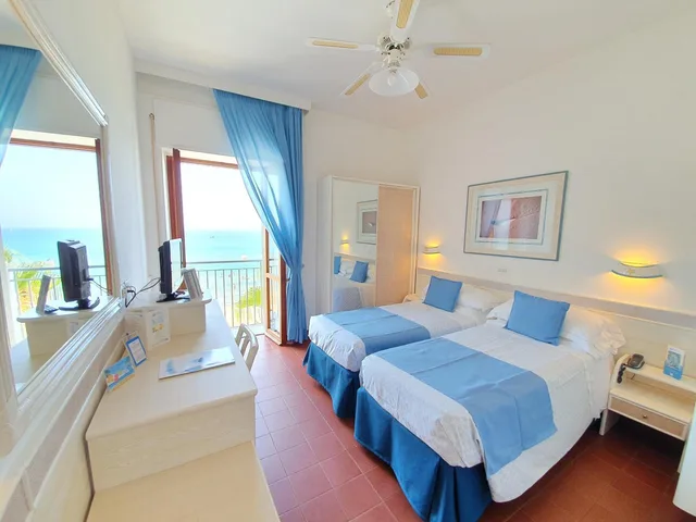 Room, Double or Twin Bed, Sea View, Aurora Hotel & Suites Sul Mare 4/10