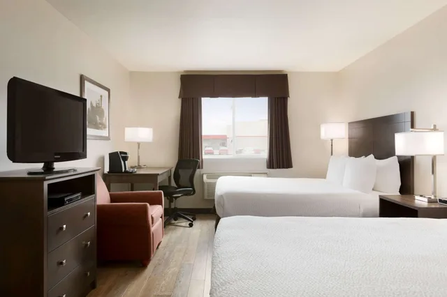 غرفة بسريرين كوين، Days Inn by Wyndham Steinbach 4/8