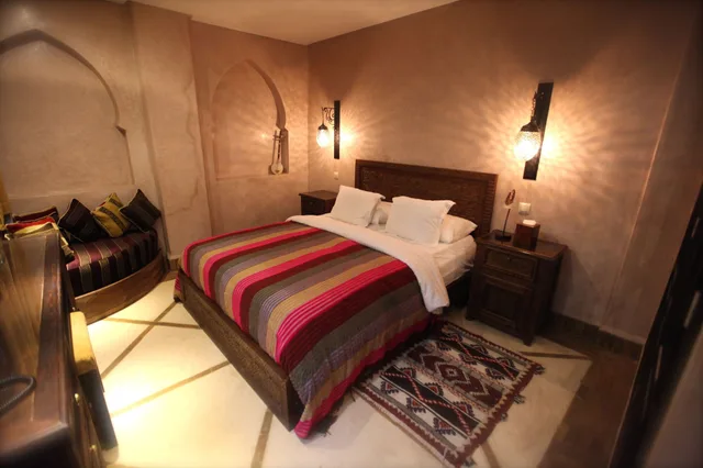 غرفة بسريرين منفصلين بحمام خاص، Riad Dar Haven 4/6