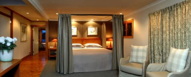 Pines, Executive, Suite, LAKE TAUPO LODGE 1/1