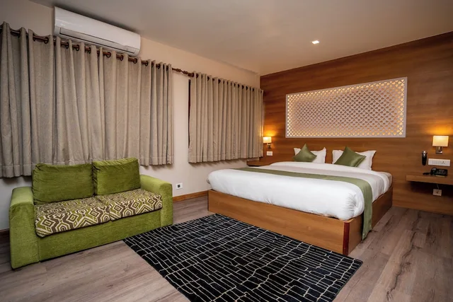 غرفة تنفيذية بسرير كينج، Marcopolo Business Hotel 1/2