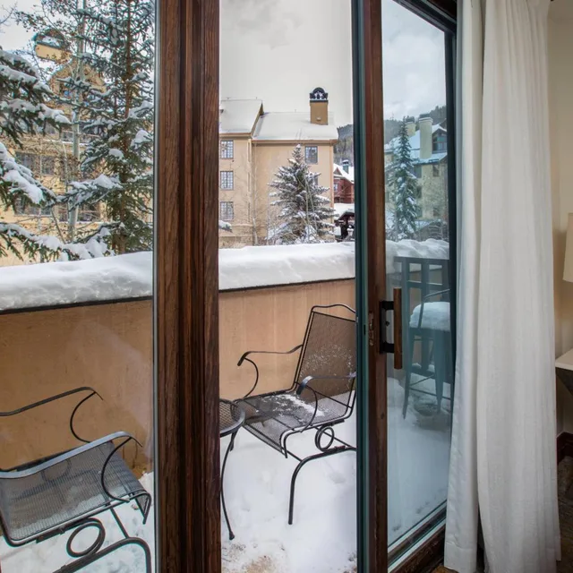 غرفة بسرير كينج مع أريكة، Beaver Creek Lodge, Autograph Collection 10/10