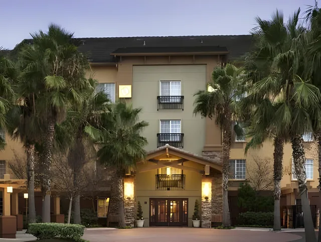 Run of House, Larkspur Landing Folsom - An All-Suite Hotel 1/1
