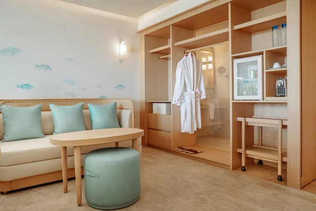 جناح بإطلالة على البحر مفردة بسرير كينج، JOIA ARUBA BY IBEROSTAR 2/4