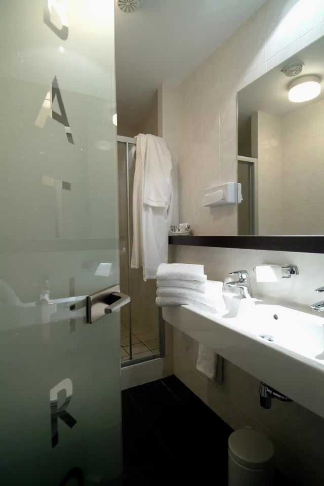 غرفة سوبيريور بسرير مزدوج أو سريرين منفصلين، Hotel Central 2/3