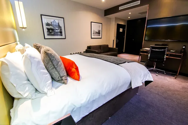 جناح تنفيذي بسرير كينج، Montcalm Royal London House - City Of London 4/5