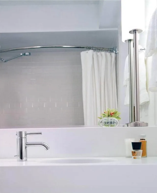 غرفة قياسية، Crowne Plaza Chicago West Loop 2/2