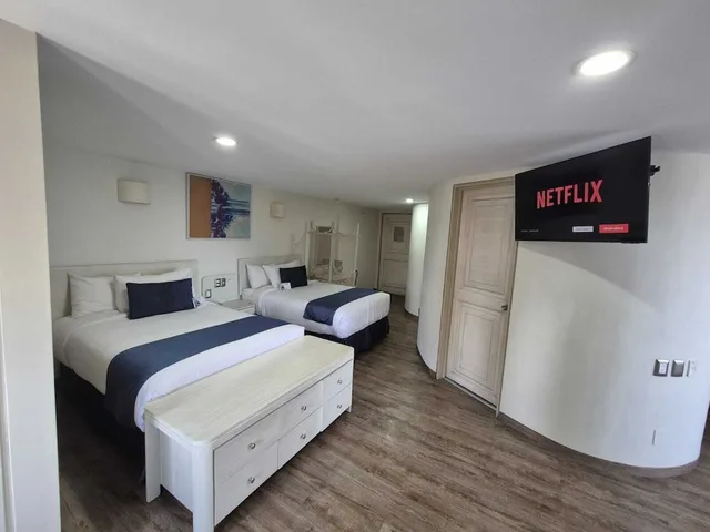 جناح جونيور بسرير كينج، Hotel Century Reforma 2/7