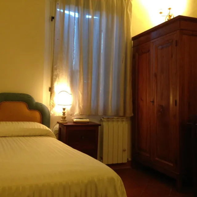 غرفة مفردة، Palazzo di Valli 1/8