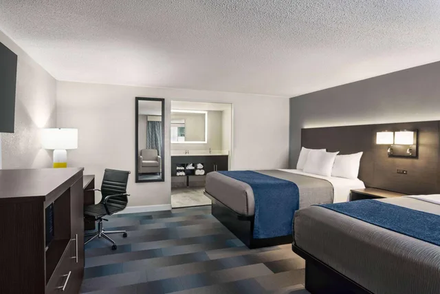 غرفة بسريرين كوين لغير المدخنين بمطبخ، Motel6 Chillicothe, MO 7/10