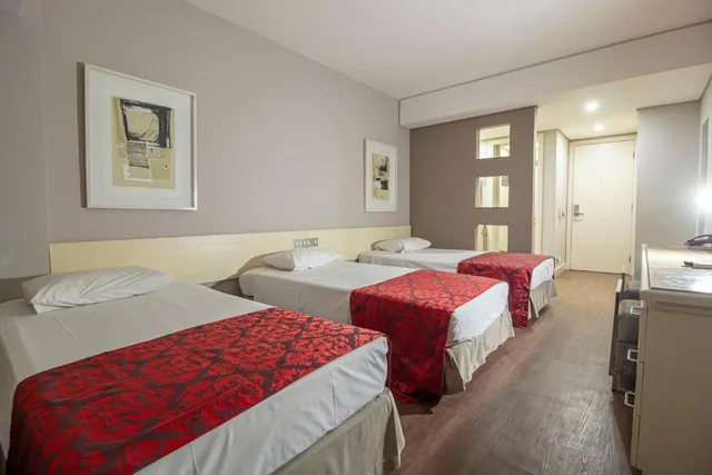 غرفة فاخرة ثلاثية، Hotel Victoria Villa Curitiba By Nacional Inn 4/7
