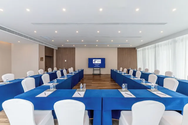 Holiday Inn Express Taizhou Jiaojiang by IHG, Taizhou 37/42