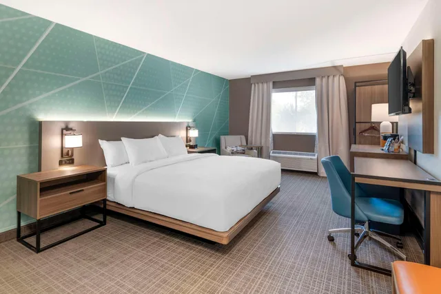 جناح لذوي الإعاقة، Comfort Inn & Suites Saratoga Springs 2/4