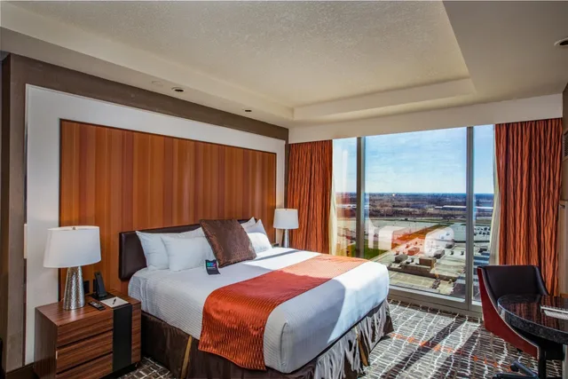 Tower, Spa, Standard, King Bed، Choctaw Casino & Resort Durant, a Wyndham Grand Hotel 2/6
