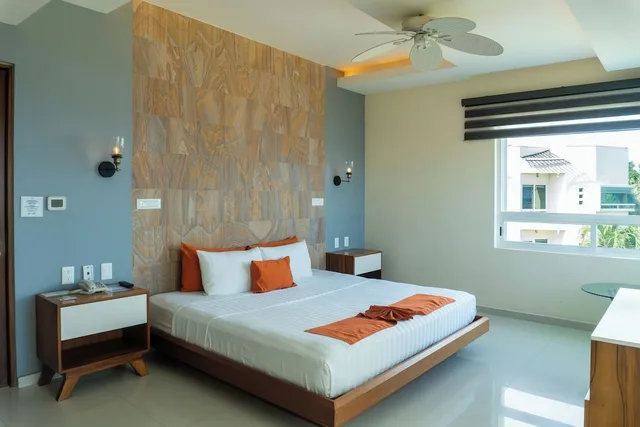 Senior, Suite, King Bed, Artisan Family Hotels & Resort Collection Playa Esmeralda 2/10
