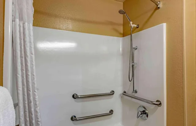استوديو بسريرين مزدوجين لذوي الإعاقة، Extended Stay America Chicago - Gurnee 6/8