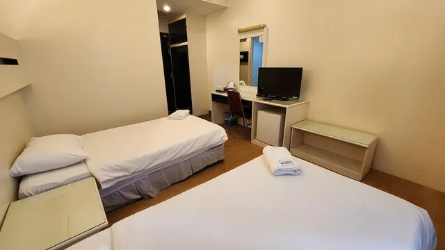 غرفة قياسية بسريرين منفصلين، Fair Park Hotel 6/7