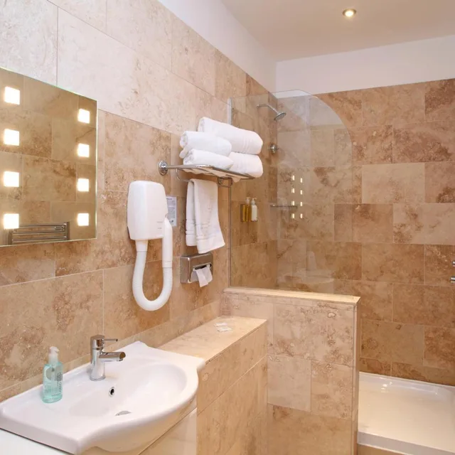 غرفة مفردة، Pier Hotel 5/8