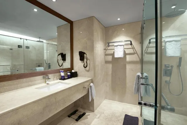 Junior Suite, Aston Priority Simatupang Hotel and Conference Center 2/2