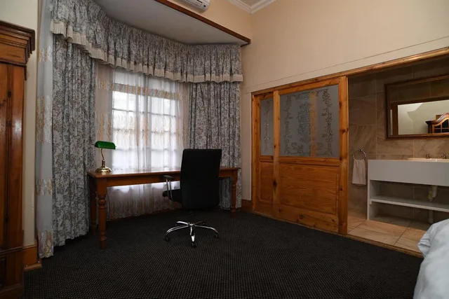 غرفة ديلوكس، Halfway House Hotel 8/8