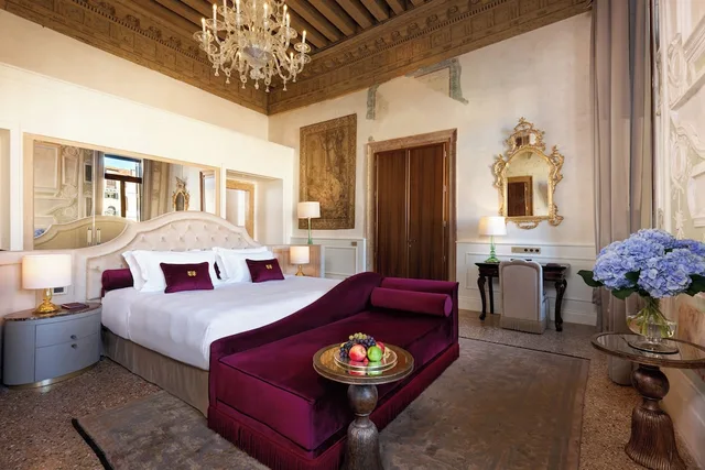جناح بريميوم جونيور غراند بسرير مزدوج بإطلالة على القناة، PALAZZO GIOVANELLI - GRAN CANAL 5/7