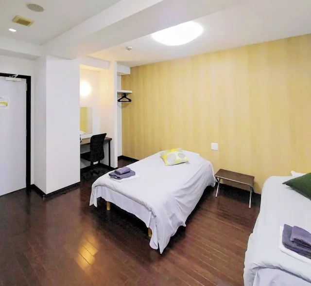 Room, Twin Beds, Unit Bath، Hotel Chuo Oasis 5/9