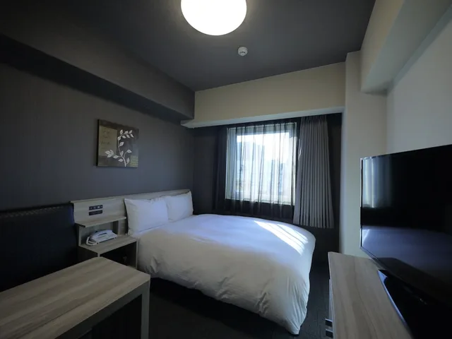 غرفة بسرير نصف مزدوج للمدخنين، Hotel Route Inn Osaka Higashikishiwada Ekimae 2/4