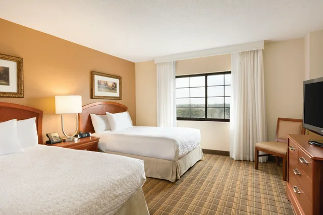 Pure, Suite, 2 Double Beds, Accessible، Embassy Suites Greenville Golf Resort Conference Center 1/1