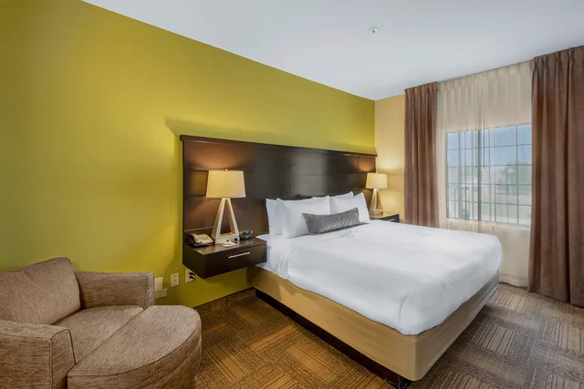 جناح بسرير كينج، Staybridge Suites Longview 1/5