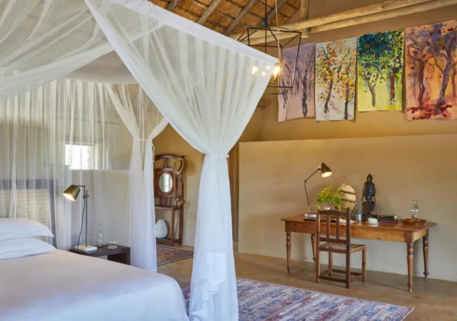 Master, Suite، Geigers Camp at Motswari Private Game Reserve 3/8