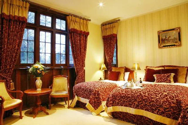 Standard, Twin Beds, Lough Rynn Castle 1/1
