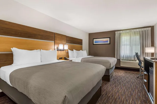 غرفة بسريرين كوين، Quality Inn Asheboro South NC 2/10