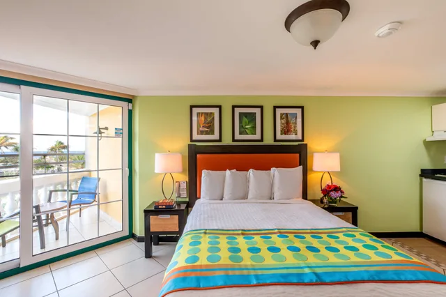 Renovated, Manor, Studio، Amsterdam Manor Beach Resort 3/9
