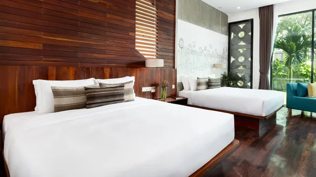 2 Bedrooms, Royal, Suite, Shintana Saya Residence 1/1