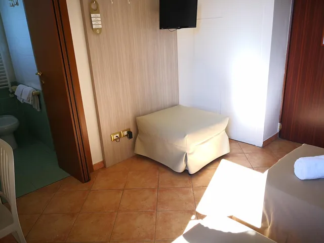 غرفة ثلاثية بسرير كوين وسرير فردي، Casa Betania 2/10