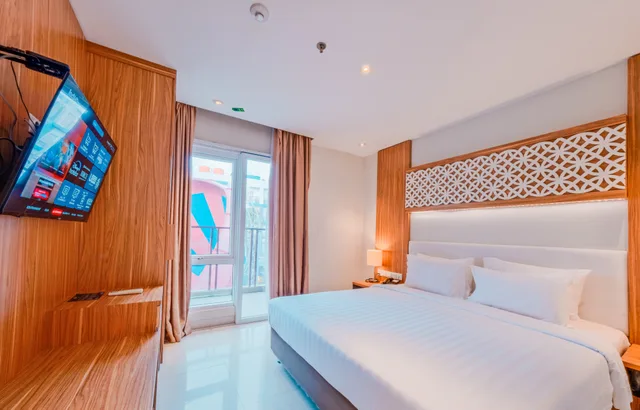غرفة عائلية بإطلالة على المسبح بغرفتي نوم، Astara Hotel Balikpapan 1/7
