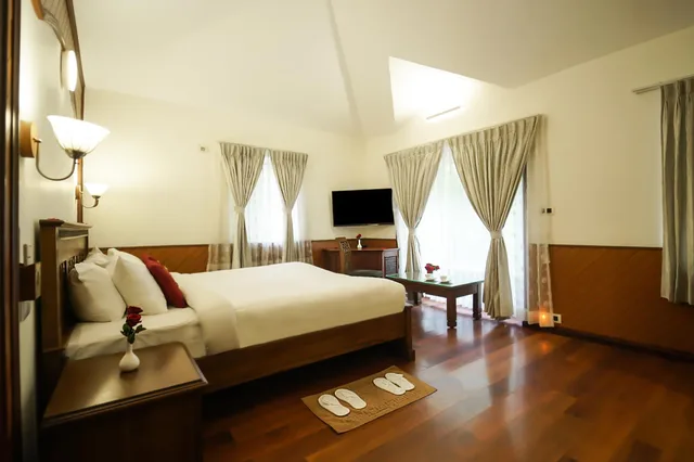 Super, Deluxe، JC RESIDENCY. 4/4