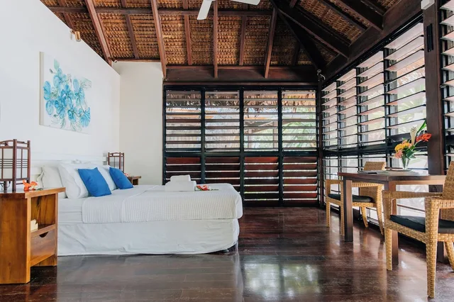 Luxury, King Bed, Beach Front، Barrier Beach Resort - Adults Only 2/3