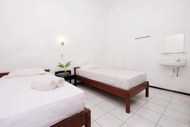 غرفة قياسية بسرير فردي، Berlian Abadi Hotel 2/4