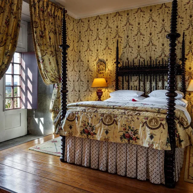 Master Suite 2+0، Pousada Mosteiro De Guimaraes - Monument Hotel 2/5