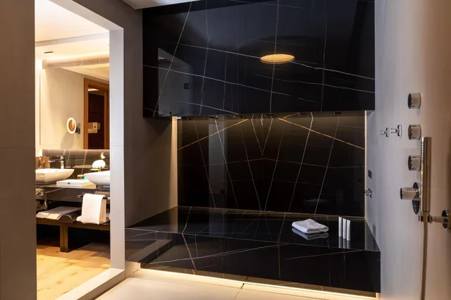 Spa, Suite, Terrace، Wellington Hotel Spa Madrid 8/9