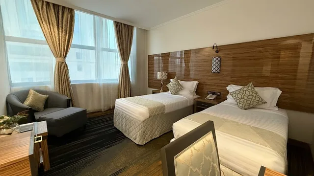 3 Bedrooms, Family Suite, 4 Beds, Lamar Ajyad 2 - Tower B 2/4